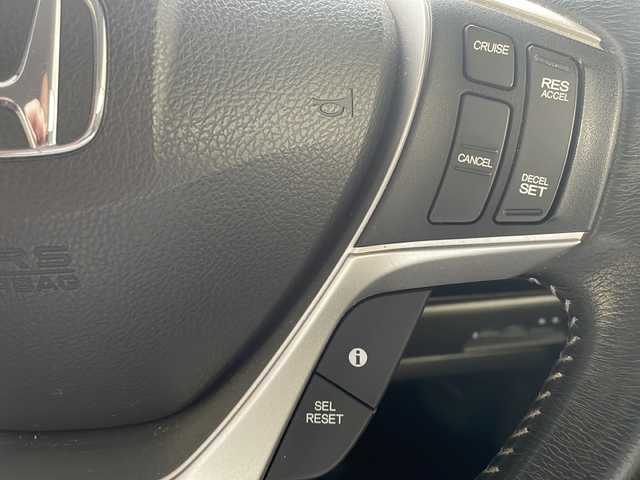 ホンダ ステップワゴン スパーダ Z クールスピリット 東京都 2013(平25)年 5.2万km ホワイトオーキッドパール 前ドラレコ/クルーズコントロール/両側パワースライドドア/フリップダウンモニター/バックカメラ/クリアランスソナー/ブレーキアシスト/横滑り防止装置/VSA/キセノンライト