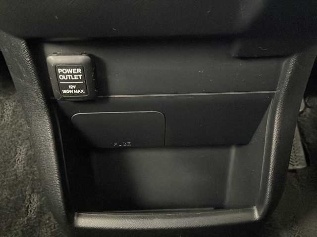 ホンダ ステップワゴン スパーダ Z クールスピリット 東京都 2013(平25)年 5.2万km ホワイトオーキッドパール 前ドラレコ/クルーズコントロール/両側パワースライドドア/フリップダウンモニター/バックカメラ/クリアランスソナー/ブレーキアシスト/横滑り防止装置/VSA/キセノンライト