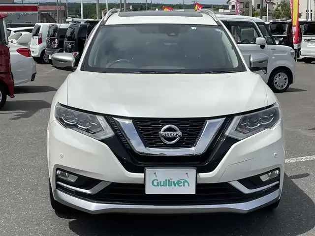 日産 エクストレイル ハイブリッド モード・プレミア 青森県 2018(平30)年 5.7万km ブリリアントホワイトパール パートタイム4WD/純正９インチナビ/(CD/Blu-ray/BT/USB/iPod/HDMI)/バックカメラ/ETC/サンルーフ/プロパイロット/コーナーセンサー/前後ドライブレコーダー/レザーシート/全席シートヒーター/オートライト/LEDヘッドライト/フォグランプ/前後コーナーセンサー/電動リアゲート/電動パーキングブレーキ/オートホールド/ルーフレール/ダウンヒルアシスト/ステアリングリモコン/革巻きステアリング/スマートキー/電動格納ミラー/純正ドアバイザー/純正フロアマット/純正アルミ１９インチ