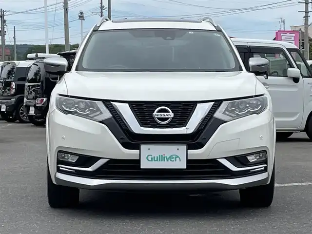 日産 エクストレイル ハイブリッド モード・プレミア 青森県 2018(平30)年 5.7万km ブリリアントホワイトパール パートタイム4WD/純正９インチナビ/(CD/Blu-ray/BT/USB/iPod/HDMI)/バックカメラ/ETC/サンルーフ/プロパイロット/コーナーセンサー/前後ドライブレコーダー/レザーシート/全席シートヒーター/オートライト/LEDヘッドライト/フォグランプ/前後コーナーセンサー/電動リアゲート/電動パーキングブレーキ/オートホールド/ルーフレール/ダウンヒルアシスト/ステアリングリモコン/革巻きステアリング/スマートキー/電動格納ミラー/純正ドアバイザー/純正フロアマット/純正アルミ１９インチ
