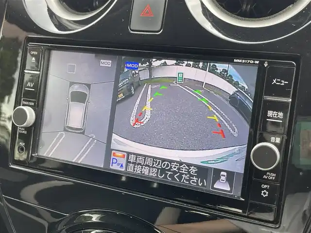 日産 ノート e－パワー X 東京都 2017(平29)年 5万km ブリリアントホワイトパール ワンオーナー/純正ナビ/・Bluetoothオーディオ/USBオーディオ/・フルセグTV/iPod/SDオーディオ/アラウンドビューモニター/コーナーセンサー（フロント/バック）/ETC/前方ドライブレコーダー（DJ4-S）/取扱説明書/保証書/スペアキー1本