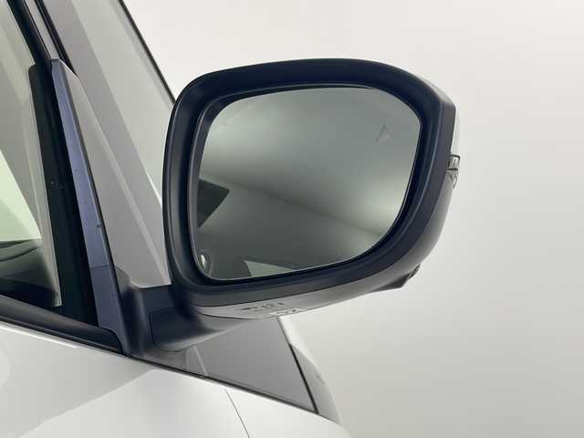 日産 セレナ e－パワー ハイウェイスター V 栃木県 2025(令7)年 0.1千km プリズムホワイト 登録済未使用車/360度セーフティアシスト/12.3型総合型インターフェースディスプレイ/メモリーナビ/フルセグ　AM FM 　Applecarplay  USB　HDMI　Bluetooth/純正11型フリップダウンモニター/両側電動スライドドア【サンシェード】/インテリジェントアラウンドビューモニター/インテリジェントルームミラー/ETC2.0/SOSコール/ナビリンク機能付きプロパイロット/プロパイロット緊急停止支援システム/インテリジェントエマージェンシーブレーキ/前方衝突予測警報/車線逸脱防止支援システム/後側方車両検知警報/ふらつき警報/標識検知機能/衝突回避ステアリングアシスト/車線逸脱警報/後退時車両検知警報/踏み間違い防止アシスト/ワイヤレス充電器/純正前後ドライブレコーダー/革巻きステアリング【スイッチ】/e-pedal/電子パーキング　オートホールド/ドライブモード/プッシュスタート/インテリジェントキー/アダブティブLEDヘッドライト/純正16インチアルミホイール/保証書/取扱説明書/スペアキー