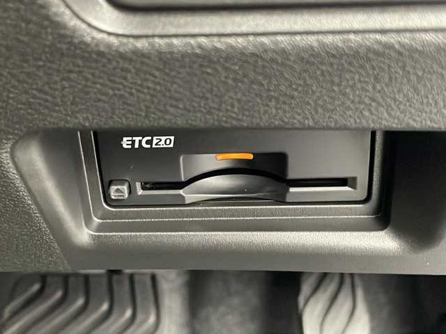 日産 セレナ e－パワー ハイウェイスター V 栃木県 2025(令7)年 0.1千km プリズムホワイト 登録済未使用車/360度セーフティアシスト/12.3型総合型インターフェースディスプレイ/メモリーナビ/フルセグ　AM FM 　Applecarplay  USB　HDMI　Bluetooth/純正11型フリップダウンモニター/両側電動スライドドア【サンシェード】/インテリジェントアラウンドビューモニター/インテリジェントルームミラー/ETC2.0/SOSコール/ナビリンク機能付きプロパイロット/プロパイロット緊急停止支援システム/インテリジェントエマージェンシーブレーキ/前方衝突予測警報/車線逸脱防止支援システム/後側方車両検知警報/ふらつき警報/標識検知機能/衝突回避ステアリングアシスト/車線逸脱警報/後退時車両検知警報/踏み間違い防止アシスト/ワイヤレス充電器/純正前後ドライブレコーダー/革巻きステアリング【スイッチ】/e-pedal/電子パーキング　オートホールド/ドライブモード/プッシュスタート/インテリジェントキー/アダブティブLEDヘッドライト/純正16インチアルミホイール/保証書/取扱説明書/スペアキー