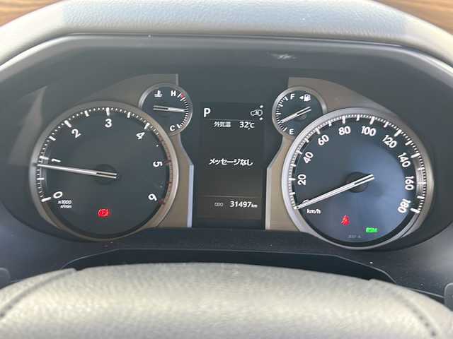 トヨタ ランドクルーザー プラド TZ－G 茨城県 2023(令5)年 3.2万km ホワイトパールクリスタルシャイン ワンオーナー/TRDエアロ/純正ディスプレイオーディオ＆ナビ機能有/(地デジTV・BT・USB・ラジオ再生)/レーダークルーズコントロール/レーンアシスト/プリクラッシュセーフティ/ベージュ革シート/シートベンチレーション/パワーシート/BSM/アラウンドビューモニター/ドライブレコーダー/ETC/オートライト/LEDヘッドライト/純正18inアルミホイール/純正フロアマット/スマートキー/スペアキー/取扱説明書/保証書