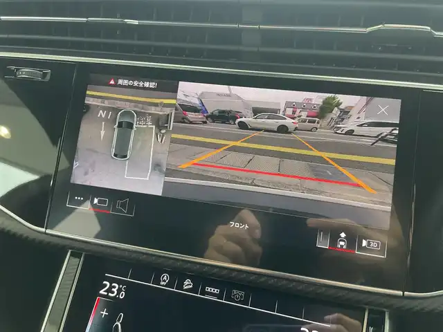 アウディ ＲＳＱ８ 兵庫県 2022(令4)年 1.1万km 白 ワンオーナー/メーカーナビ/（BT/USB）/全方位カメラ/バング＆オルフセン/セラミックブレーキ　ブレーキキャリパーレッド/フルレザーシート/前席パワーシート/シートヒーター/ベンチレーション/レーダークルーズコントロール/パドルシフト/LEDヘッドライト/AUTOライト/ドライブレコーダー/ビルトインETC2.0/スマートキー/スペアキー/保証書/取扱説明書