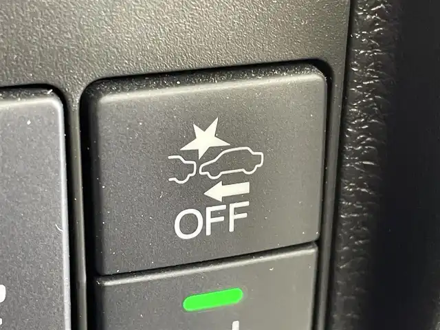 ホンダ ヴェゼル ハイブリッド RS ホンダセンシング 群馬県 2018(平30)年 3万km プラチナホワイトパール 純正ナビ　バックカメラ　衝突軽減　アダプティブクルーズコントロール　レーンアシスト　シートヒーター　横滑り防止　アイドリングストップ　ETC　オートライト　スマートキー　プッシュスタート　禁煙車