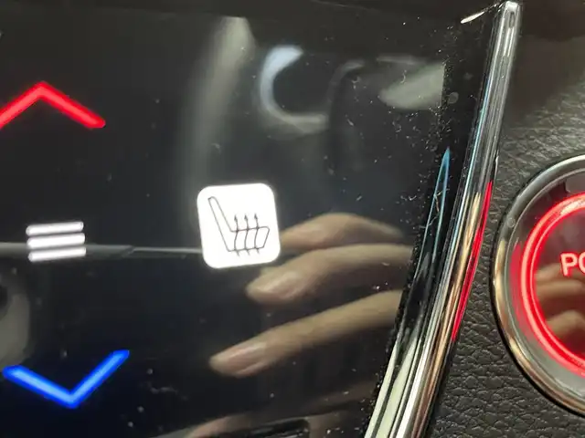 ホンダ ヴェゼル ハイブリッド RS ホンダセンシング 群馬県 2018(平30)年 3万km プラチナホワイトパール 純正ナビ　バックカメラ　衝突軽減　アダプティブクルーズコントロール　レーンアシスト　シートヒーター　横滑り防止　アイドリングストップ　ETC　オートライト　スマートキー　プッシュスタート　禁煙車