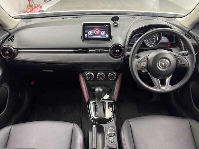 マツダ ＣＸ－３ XD ツーリング 大阪府 2017(平29)年 3.7万km クリスタルホワイトパールマイカ 純正ナビ/・フルセグTV/・Bluetooth/・CD/DVD/・USB接続/ヘッドアップディスプレイ(HUD)/バックカメラ/セーフティーサポート/レーダークルーズコントロール/衝突軽減システム/黒レザーシート/LEDヘッドライト/スマートキー/純正18インチアルミホイール