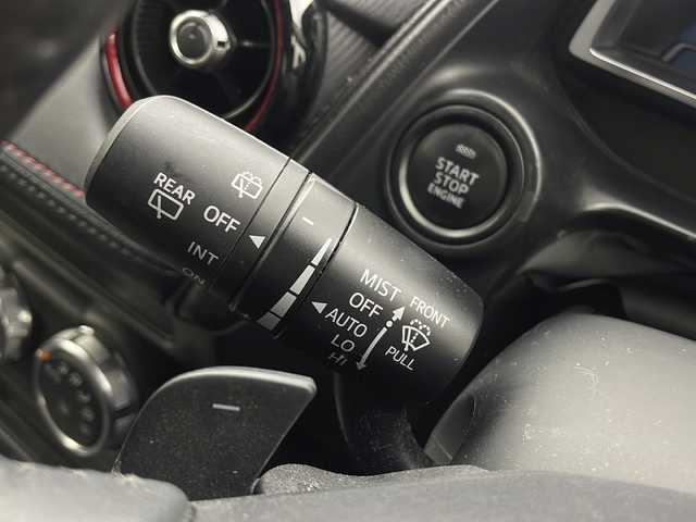 マツダ ＣＸ－３ XD ツーリング 大阪府 2017(平29)年 3.7万km クリスタルホワイトパールマイカ 純正ナビ/・フルセグTV/・Bluetooth/・CD/DVD/・USB接続/ヘッドアップディスプレイ(HUD)/バックカメラ/セーフティーサポート/レーダークルーズコントロール/衝突軽減システム/黒レザーシート/LEDヘッドライト/スマートキー/純正18インチアルミホイール