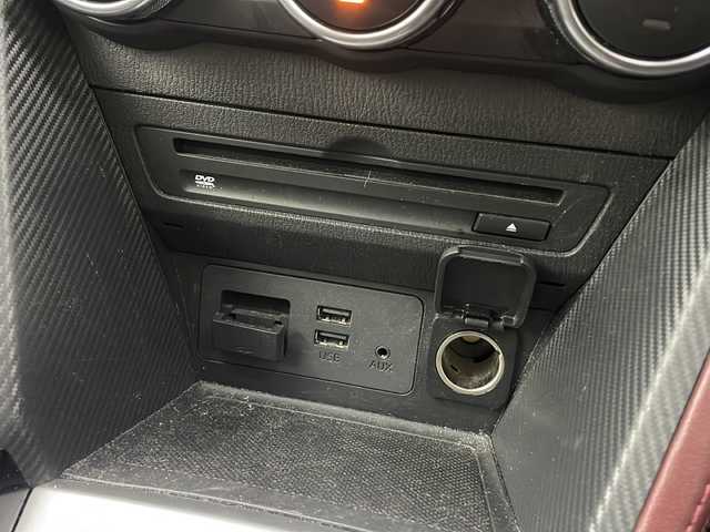 マツダ ＣＸ－３ XD ツーリング 大阪府 2017(平29)年 3.7万km クリスタルホワイトパールマイカ 純正ナビ/・フルセグTV/・Bluetooth/・CD/DVD/・USB接続/ヘッドアップディスプレイ(HUD)/バックカメラ/セーフティーサポート/レーダークルーズコントロール/衝突軽減システム/黒レザーシート/LEDヘッドライト/スマートキー/純正18インチアルミホイール