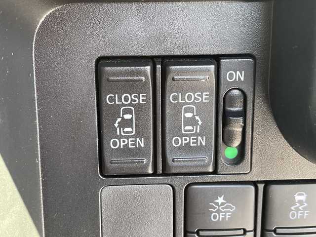 ダイハツ トール カスタムG SAⅡ 愛知県 2017(平29)年 5.8万km 青 スマートアシストII/純正ナビ/全方位カメラ/両側パワースライドドア/コーナーセンサー/純正アルミホイール/ＥＴＣ/LEDヘッドライト/レーンキープアシスト/ドライブレコーダー/衝突軽減システム/フルセグ/CD DVD/Bluetooth/ステアリングスイッチ/スマートキー/プッシュスタート