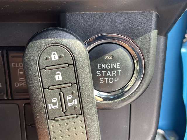 ダイハツ トール カスタムG SAⅡ 愛知県 2017(平29)年 5.8万km 青 スマートアシストII/純正ナビ/全方位カメラ/両側パワースライドドア/コーナーセンサー/純正アルミホイール/ＥＴＣ/LEDヘッドライト/レーンキープアシスト/ドライブレコーダー/衝突軽減システム/フルセグ/CD DVD/Bluetooth/ステアリングスイッチ/スマートキー/プッシュスタート