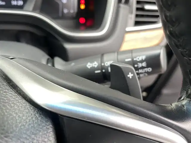 ホンダ ＣＲ－Ｖ ハイブリッド EX・マスターピース 宮崎県 2019(令1)年 7.7万km クリスタルブラックパール 純正ナビ（VRU-195CVI）/　AM FM CD DVD BT TV/サンルーフ/ホンダセンシング/レーダークルーズコントロール/レーンキープアシスト/LEDヘッドライト/前後ドライブレコーダー/ETC車載器/バックカメラ/シートヒーター/パワーバックドア/ウィンカーミラー/電動格納ミラー/スマートキー/プッシュスタート/純正アルミホイール