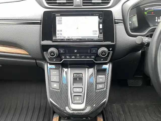 ホンダ ＣＲ－Ｖ ハイブリッド EX・マスターピース 宮崎県 2019(令1)年 7.7万km クリスタルブラックパール 純正ナビ（VRU-195CVI）/　AM FM CD DVD BT TV/サンルーフ/ホンダセンシング/レーダークルーズコントロール/レーンキープアシスト/LEDヘッドライト/前後ドライブレコーダー/ETC車載器/バックカメラ/シートヒーター/パワーバックドア/ウィンカーミラー/電動格納ミラー/スマートキー/プッシュスタート/純正アルミホイール