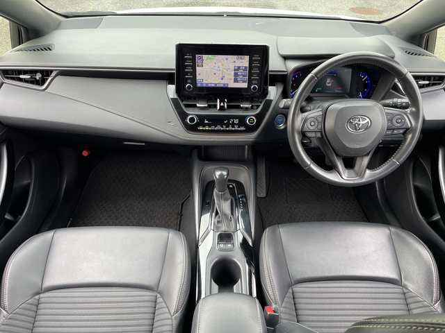 トヨタ カローラツーリング ハイブリッド ダブルバイビー 三重県 2020(令2)年 4.3万km ホワイトパールクリスタルシャイン 登録時42719km/純正７インチＴ－ｃｏｎｎｅｃｔナビ/・Bluetooth・Miracast・AM/FM・USB/トヨタセーフティセンスシステム/・プリクラッシュセーフティシステム/・レーントレーシングアシスト/・ロードサインアシスト/・AUTOライト/・オートマチックハイビーム/・前後コーナーセンサー/・レーダークルーズコントロール/バックカメラ/ＡＣ１００Ｖ電源/ＳＯＳスイッチ/ハーフレザーシート/ビルドインETC/電動パーキングブレーキ/ブレーキホールド/純正フロアマット/ドアバイザー/LEDヘッドライト