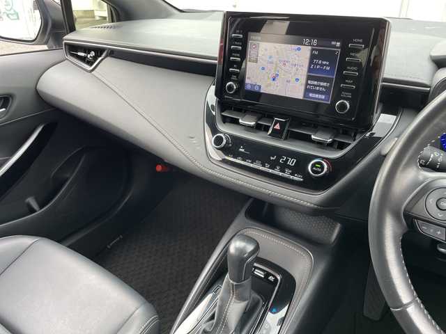 トヨタ カローラツーリング ハイブリッド ダブルバイビー 三重県 2020(令2)年 4.3万km ホワイトパールクリスタルシャイン 登録時42719km/純正７インチＴ－ｃｏｎｎｅｃｔナビ/・Bluetooth・Miracast・AM/FM・USB/トヨタセーフティセンスシステム/・プリクラッシュセーフティシステム/・レーントレーシングアシスト/・ロードサインアシスト/・AUTOライト/・オートマチックハイビーム/・前後コーナーセンサー/・レーダークルーズコントロール/バックカメラ/ＡＣ１００Ｖ電源/ＳＯＳスイッチ/ハーフレザーシート/ビルドインETC/電動パーキングブレーキ/ブレーキホールド/純正フロアマット/ドアバイザー/LEDヘッドライト