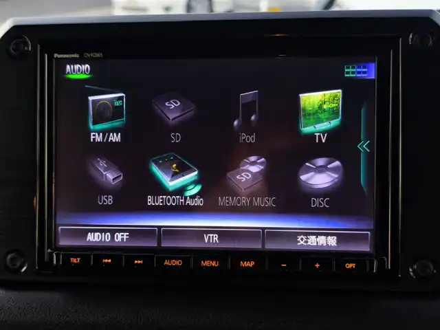 スズキ ジムニー シエラ JC 熊本県 2021(令3)年 1.5万km ミディアムグレー ワンオーナー/1インチリフトアップ車/ルーフキャリア/サイドステップバー/リアラダー/サイドラック（ロトパックス）/社外8インチナビ（CN-RZ865）/【フルセグTV/Bluetooth再生/CD/DVD】/車線逸脱警報システム/デュアルセンサーブレーキサポート/シートヒーター/LEDオートライト/フォグライト/ビルトインETC/純正15インチAW/純正フロアマット/ドアバイザー/保証書/取扱説明書