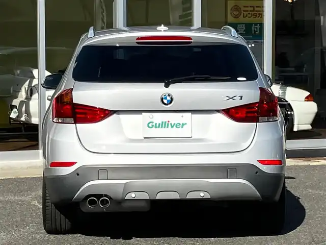 ＢＭＷ Ｘ１ xDrive 20i Xライン 山口県 2013(平25)年 4.6万km グレイシャーシルバー 純正ナビ＆バックカメラ/純正フォグ(前後)/純正18インチアルミ/純正ルーフレール/ウィンカーミラー/フロアマット/スマートキー/エンジンプッシュスタート/オートライト
