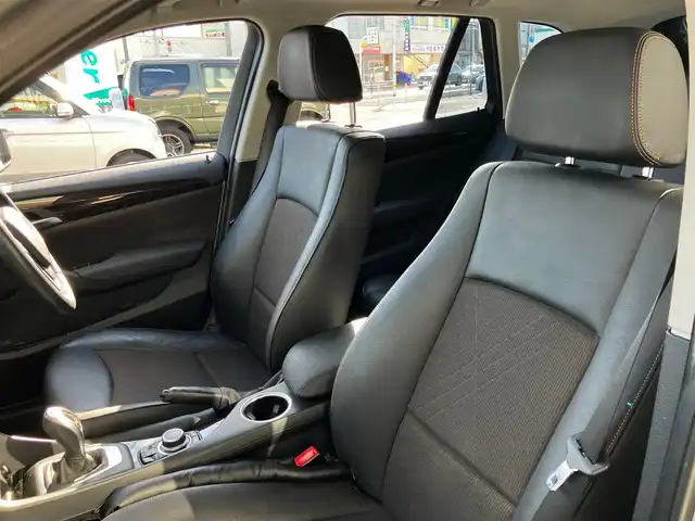 ＢＭＷ Ｘ１ xDrive 20i Xライン 山口県 2013(平25)年 4.6万km グレイシャーシルバー 純正ナビ＆バックカメラ/純正フォグ(前後)/純正18インチアルミ/純正ルーフレール/ウィンカーミラー/フロアマット/スマートキー/エンジンプッシュスタート/オートライト