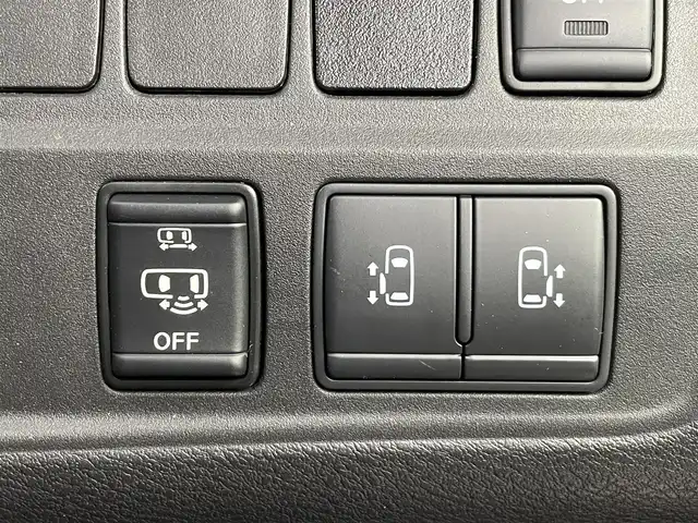 日産 セレナ ハイウェイスター V 群馬県 2020(令2)年 1.9万km アズライトブルー 純正10インチナビ/・AM/FM/Bluetooth/フルセグTV/CD/DVD/USB/プロパイロット/インテリジェントBSI/BSW/インテリジェントクルーズコントロール/社外フリップダウンモニター/ハンズフリー機能付両側パワースライドドア/ビルトインETC/社外前方ドライブレコーダー/LEDヘッドライト/アダプティブLEDヘッドライトシステム/電動パーキングブレーキ/オートブレーキホールド/プッシュスタート/スマートキー/スペアキー有