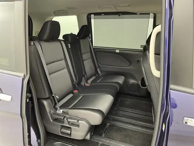 日産 セレナ ハイウェイスター V 群馬県 2020(令2)年 1.9万km アズライトブルー 純正10インチナビ/・AM/FM/Bluetooth/フルセグTV/CD/DVD/USB/プロパイロット/インテリジェントBSI/BSW/インテリジェントクルーズコントロール/社外フリップダウンモニター/ハンズフリー機能付両側パワースライドドア/ビルトインETC/社外前方ドライブレコーダー/LEDヘッドライト/アダプティブLEDヘッドライトシステム/電動パーキングブレーキ/オートブレーキホールド/プッシュスタート/スマートキー/スペアキー有