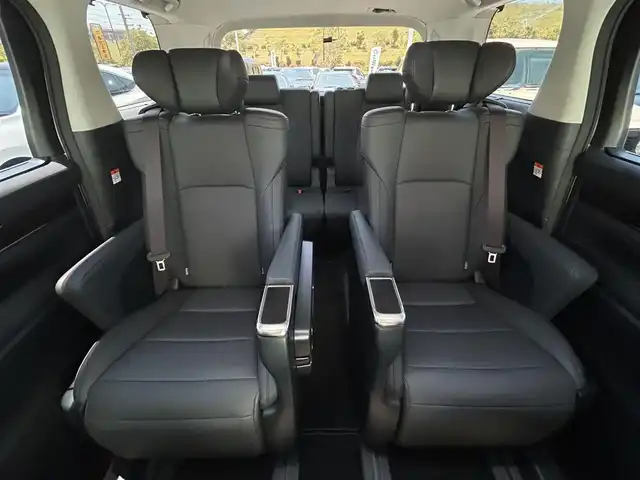 トヨタ アルファード S Cパッケージ 大阪府 2023(令5)年 2.8万km ホワイトパールクリスタルシャイン 純正ナビ　/ビルトインETC　/モデリスタエアロ（フロント、サイド、リア）　/フリップダウンモニター　/バックカメラ　/パワーシート　/シートヒーター　/純正18インチアルミホイール　/LEDヘッドランプ　