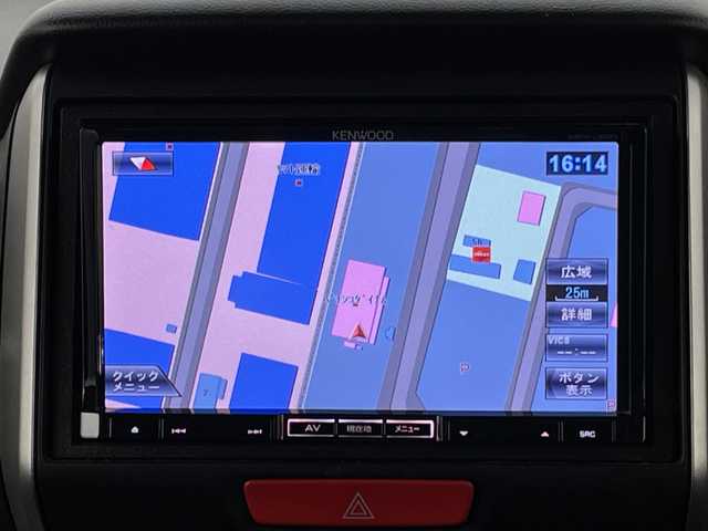 ホンダ Ｎ ＢＯＸ G ターボパッケージ 新潟県 2013(平25)年 9.3万km プレミアムホワイトパール 4WD/社外メモリナビ/フルセグ/　CD/DVD/SD/バックカメラ/両側パワースライドドア/スマートキー×２/キセノンヘッドライト/クルーズコントロール/プッシュスタート/ドライブレコーダー/ETC/SW付きスタッドレス積み込み/　（６mm）