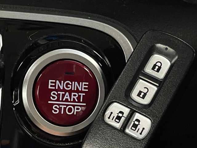 ホンダ Ｎ ＢＯＸ G ターボパッケージ 新潟県 2013(平25)年 9.3万km プレミアムホワイトパール 4WD/社外メモリナビ/フルセグ/　CD/DVD/SD/バックカメラ/両側パワースライドドア/スマートキー×２/キセノンヘッドライト/クルーズコントロール/プッシュスタート/ドライブレコーダー/ETC/SW付きスタッドレス積み込み/　（６mm）