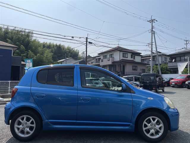 トヨタ ヴィッツ RS 熊本県 2004(平16)年 17.8万km ブルーM AM/FM/革巻きステアリング/純正ドアバイザー/フロアマット/ABS/保証書