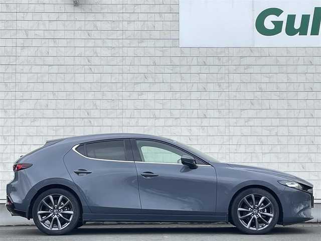 マツダ マツダ３ファストバック 15S ツーリング 岩手県 2019(令1)年 6.6万km ポリメタルグレーM 禁煙車/6MT/全方位カメラ/追従型クルーズコントロール/ブラインドスポットモニター/純正ナビ/→フルセグTV/Bluetooth/CD/DVD/FM/AM/バックカメラ/ステアリングスイッチ/横滑り防止装置/衝突軽減システム/コーナーセンサー/オートライト/オートマチックハイビーム/ポジション球LED/〇プッシュスタート/〇電動格納ミラー/〇ウィンカーミラー/〇フロアマット/〇HDMI/〇USBポート/〇シガーソケット/オールオートハイビーム/ビルトインETC/スペアキー