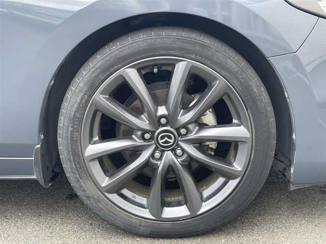 マツダ マツダ３ファストバック 15S ツーリング 岩手県 2019(令1)年 6.6万km ポリメタルグレーM 禁煙車/6MT/全方位カメラ/追従型クルーズコントロール/ブラインドスポットモニター/純正ナビ/→フルセグTV/Bluetooth/CD/DVD/FM/AM/バックカメラ/ステアリングスイッチ/横滑り防止装置/衝突軽減システム/コーナーセンサー/オートライト/オートマチックハイビーム/ポジション球LED/〇プッシュスタート/〇電動格納ミラー/〇ウィンカーミラー/〇フロアマット/〇HDMI/〇USBポート/〇シガーソケット/オールオートハイビーム/ビルトインETC/スペアキー