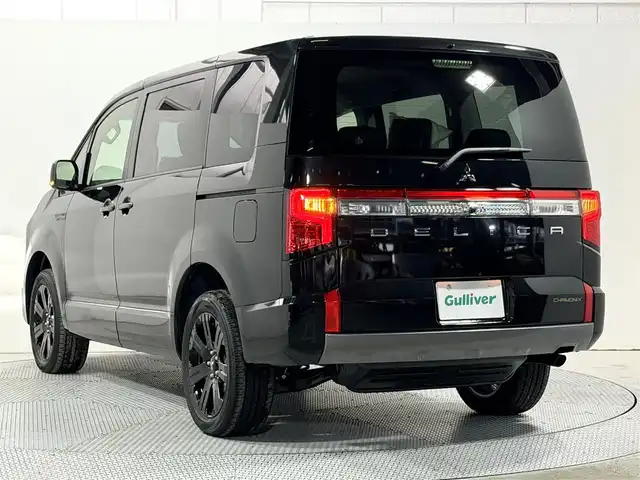 三菱 デリカＤ：５ シャモニー 大阪府 2025(令7)年 0.1千km 黒Ⅱ 登録済未使用車 ALPINE12.8incナビTV 360カメラ フリップダウンモニター パワーシート/ヒーター ステアリングヒーター 電動リアゲート レーダークルコン 衝突軽減ブレーキ レーンアシスト ブラインドSM 100V電源