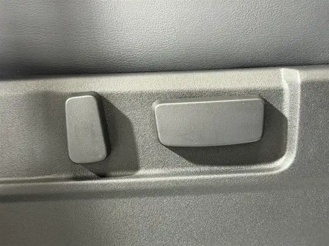 三菱 デリカＤ：５ シャモニー 大阪府 2025(令7)年 0.1千km 黒Ⅱ 登録済未使用車 ALPINE12.8incナビTV 360カメラ フリップダウンモニター パワーシート/ヒーター ステアリングヒーター 電動リアゲート レーダークルコン 衝突軽減ブレーキ レーンアシスト ブラインドSM 100V電源