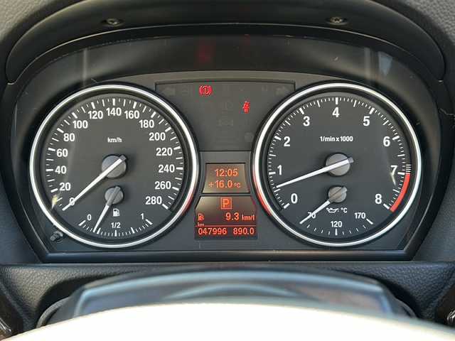 ＢＭＷ ３３５ｉ カブリオレ Mスポーツ 茨城県 2012(平24)年 4.8万km ミネラルホワイト 電動オープン良好/Mスポーツパッケージ/純正HDDナビ/(地デジTV・CD・DVD・BT・ラジオ再生)/ホワイトレザーシート/パワーシート/シートヒーター/ETC/ドライブレコーダー/オートライト/HIDヘッドライト/純正18inアルミホイール/フロアマット/スマートキー/スペアキー/取扱説明書/保証書