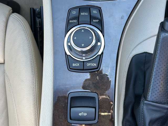 ＢＭＷ ３３５ｉ カブリオレ Mスポーツ 茨城県 2012(平24)年 4.8万km ミネラルホワイト 電動オープン良好/Mスポーツパッケージ/純正HDDナビ/(地デジTV・CD・DVD・BT・ラジオ再生)/ホワイトレザーシート/パワーシート/シートヒーター/ETC/ドライブレコーダー/オートライト/HIDヘッドライト/純正18inアルミホイール/フロアマット/スマートキー/スペアキー/取扱説明書/保証書