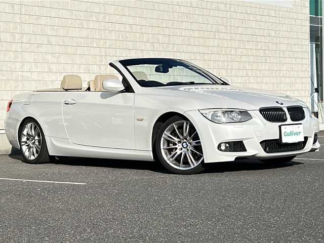 ＢＭＷ ３３５ｉ カブリオレ Mスポーツ 茨城県 2012(平24)年 4.8万km ミネラルホワイト 電動オープン良好/Mスポーツパッケージ/純正HDDナビ/(地デジTV・CD・DVD・BT・ラジオ再生)/ホワイトレザーシート/パワーシート/シートヒーター/ETC/ドライブレコーダー/オートライト/HIDヘッドライト/純正18inアルミホイール/フロアマット/スマートキー/スペアキー/取扱説明書/保証書