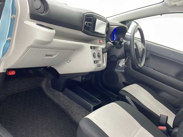 ダイハツ ミラ イース X SAⅢ 沖縄県 2020(令2)年 1.9万km スカイブルーメタリック ＫＥＮＷＯＯＤナビ(MDV-D2088T)/ＣＤ/Ｂｌｕｅｔｏｏｔｈ/ドライブレコーダー(CA-XDR72GD)/アイドリングストップ/ドアバイザー/電動格納ミラー/クリアランスソナー/ＬＥＤヘッドライト/フロアマット/盗難防止装置/ＡＢＳ/ＡＣ