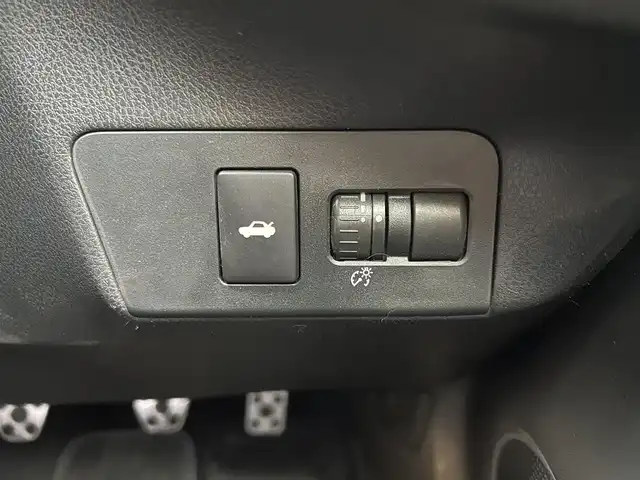 スバル ＢＲＺ STIスポーツ 群馬県 2019(令1)年 2.5万km マグネタイトグレーメタリック ワンオーナー/純正メモリナビ(AVIC-RZ902ZP)/(CD/DVD/BT/フルセグTV)/バックカメラ/クルーズコントロール/ETC2.0/D/Nシートヒーター/横滑り防止装置/電動トランクリッド/プッシュスタート/スマートキー×２/保証書＆取説アイドリングストップ