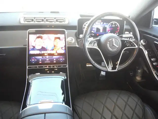 メルセデス・ベンツ Ｓ４００ｄＬ 4マチック AMGライン 東京都 2021(令3)年 2.7万km パール 保証書・取説あり/パノラミックサンルーフ/ARヘッドアップディスプレイ/3Dコックピットディスプレイ/　TV（走行中可）ナビ・BT・全方位カメラ/　ブルメスターサウンド/　ドライブレコーダー前後/ブラックナッパレザーシート/　全席パワーシート・シートヒーター/　ベンチレーション・前リラクゼーション機能/全ドアイージークローザー・パワートランク/エアバランスパッケージ/エクスクルーシブパッケージ/ベーシックパッケージ/レーダーセーフティパッケージ/アクティブアンビエントライト/スマートキー×2個