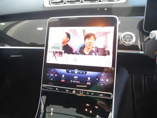 メルセデス・ベンツ Ｓ４００ｄＬ 4マチック AMGライン 東京都 2021(令3)年 2.7万km パール 保証書・取説あり/パノラミックサンルーフ/ARヘッドアップディスプレイ/3Dコックピットディスプレイ/　TV（走行中可）ナビ・BT・全方位カメラ/　ブルメスターサウンド/　ドライブレコーダー前後/ブラックナッパレザーシート/　全席パワーシート・シートヒーター/　ベンチレーション・前リラクゼーション機能/全ドアイージークローザー・パワートランク/エアバランスパッケージ/エクスクルーシブパッケージ/ベーシックパッケージ/レーダーセーフティパッケージ/アクティブアンビエントライト/スマートキー×2個