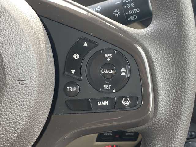 ホンダ Ｎ ＢＯＸ G EX ホンダセンシング 佐賀県 2017(平29)年 2.3万km プレミアムアイボリーP Gathers8インチナビ/バックカメラ/両側パワースライドドア/衝突被害軽減ブレーキ/路線逸脱警報/オートハイビーム機能/アダプティブクルーズコントロール/ドライブレコーダー/ビルトインETC/ステアリングリモコン/プッシュスタート/スマートキー/LEDヘッドライト