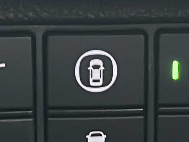 ホンダ ヴェゼル ハイブリッド e:HEV PLaY 茨城県 2022(令4)年 1.8万km ベージュ ホンダセンシング/純正ホンダコネクトナビ/フルセグTV/全方位カメラ/バックカメラ/フロントカメラ/サイドカメラ/純正18インチアルミホイール/純正フロアマット/パノラマルーフ/ハーフレザーシート/LEDヘッドライト/オートライト/パワーリアゲート/ETC2.0/スマートキー