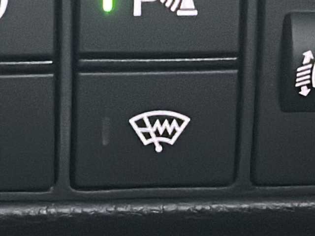 ホンダ ヴェゼル ハイブリッド e:HEV PLaY 茨城県 2022(令4)年 1.8万km ベージュ ホンダセンシング/純正ホンダコネクトナビ/フルセグTV/全方位カメラ/バックカメラ/フロントカメラ/サイドカメラ/純正18インチアルミホイール/純正フロアマット/パノラマルーフ/ハーフレザーシート/LEDヘッドライト/オートライト/パワーリアゲート/ETC2.0/スマートキー