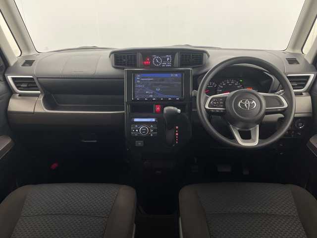 トヨタ ルーミー G 宮崎県 2020(令2)年 3.3万km ライトブルーメタリック 禁煙車/衝突被害軽減ブレーキ/純正9型ナビTV/（NSZT-Y68T/CD/DVD/Bluetooth/FMAM/フルセグTV)/純正ビルトインETC/純正LEDオートライト/純正フロアマット/社外前後ドライブレコーダー/両側電動スライドドア/パノラミックビューモニター/オートマチックハイビーム/クリアランスソナー/オートエアコン/オート電動格納ミラー/ウインカードアミラー/スマートキー/プッシュエンジンスタート/スペアキー/新車時保証書/取扱い説明書