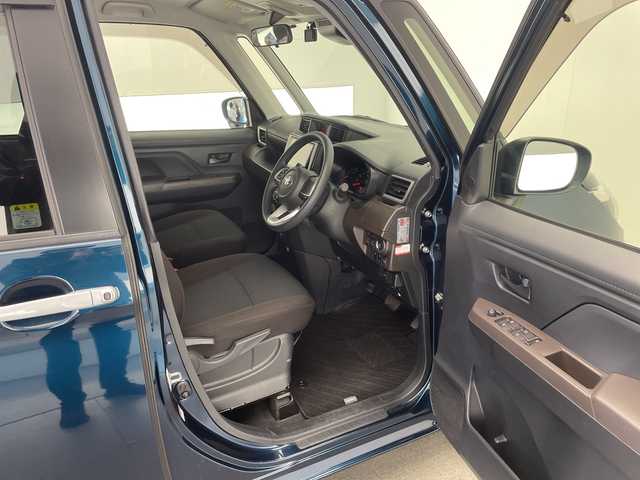 トヨタ ルーミー G 宮崎県 2020(令2)年 3.3万km ライトブルーメタリック 禁煙車/衝突被害軽減ブレーキ/純正9型ナビTV/（NSZT-Y68T/CD/DVD/Bluetooth/FMAM/フルセグTV)/純正ビルトインETC/純正LEDオートライト/純正フロアマット/社外前後ドライブレコーダー/両側電動スライドドア/パノラミックビューモニター/オートマチックハイビーム/クリアランスソナー/オートエアコン/オート電動格納ミラー/ウインカードアミラー/スマートキー/プッシュエンジンスタート/スペアキー/新車時保証書/取扱い説明書