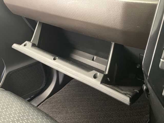 トヨタ ルーミー G 宮崎県 2020(令2)年 3.3万km ライトブルーメタリック 禁煙車/衝突被害軽減ブレーキ/純正9型ナビTV/（NSZT-Y68T/CD/DVD/Bluetooth/FMAM/フルセグTV)/純正ビルトインETC/純正LEDオートライト/純正フロアマット/社外前後ドライブレコーダー/両側電動スライドドア/パノラミックビューモニター/オートマチックハイビーム/クリアランスソナー/オートエアコン/オート電動格納ミラー/ウインカードアミラー/スマートキー/プッシュエンジンスタート/スペアキー/新車時保証書/取扱い説明書