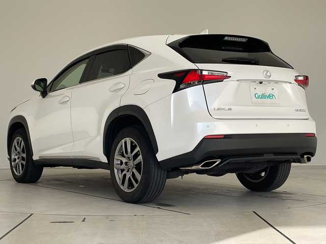 レクサス ＮＸ 200t Iパッケージ 愛知県 2016(平28)年 4.2万km ソニッククォーツ 純正ナビ/全方位カメラ/三眼LEDヘッドライト/本革レザー/レーダークルーズコントロール/シートヒーター/バックカメラ/電動リアゲート/パワーシート/コーナーセンサー/純正アルミホイール/ETC2.0/ブラインドスポットモニター/パドルシフト/ステアリングヒーター/ドライブレコーダー/衝突軽減システム/フルセグ/CD DVD/Bluetooth/ステアリングスイッチ/スマートキー/プッシュスタート