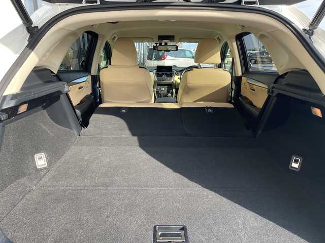 レクサス ＮＸ 200t Iパッケージ 愛知県 2016(平28)年 4.2万km ソニッククォーツ 純正ナビ/全方位カメラ/三眼LEDヘッドライト/本革レザー/レーダークルーズコントロール/シートヒーター/バックカメラ/電動リアゲート/パワーシート/コーナーセンサー/純正アルミホイール/ETC2.0/ブラインドスポットモニター/パドルシフト/ステアリングヒーター/ドライブレコーダー/衝突軽減システム/フルセグ/CD DVD/Bluetooth/ステアリングスイッチ/スマートキー/プッシュスタート