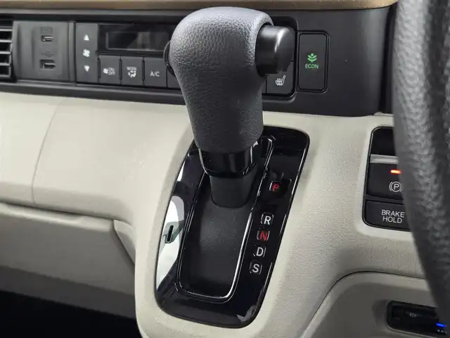 ホンダ Ｎ ＢＯＸ 鹿児島県 2024(令6)年 1.7万km トワイライトミストブラックパール ディーラーＯＰ純正ドライブレコーダー　/アダプティブクルーズコントロール　/両側パワースライドドア　/純正メモリーナビ（ＶＸＭ－２４５ＺＦＥｉ）　/ビルトインＥＴＣ　/ホンダコネクト　/ホンダセンシング/Bluetoothオーディオ/フルセグテレビ/バックカメラ/D+N席シートヒーター/横滑り防止装置/レーンキープアシスト/前後パーキングセンサー/プッシュスタート/スマートキー/エアバッグ(W+サイド)/カーテンエアバッグ