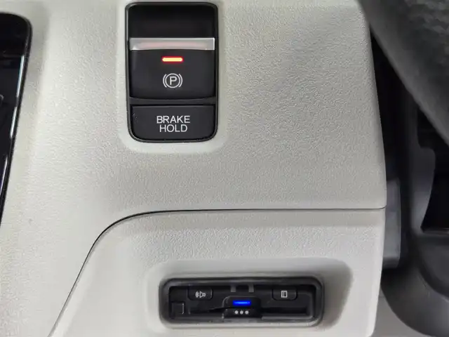 ホンダ Ｎ ＢＯＸ 鹿児島県 2024(令6)年 1.7万km トワイライトミストブラックパール ディーラーＯＰ純正ドライブレコーダー　/アダプティブクルーズコントロール　/両側パワースライドドア　/純正メモリーナビ（ＶＸＭ－２４５ＺＦＥｉ）　/ビルトインＥＴＣ　/ホンダコネクト　/ホンダセンシング/Bluetoothオーディオ/フルセグテレビ/バックカメラ/D+N席シートヒーター/横滑り防止装置/レーンキープアシスト/前後パーキングセンサー/プッシュスタート/スマートキー/エアバッグ(W+サイド)/カーテンエアバッグ